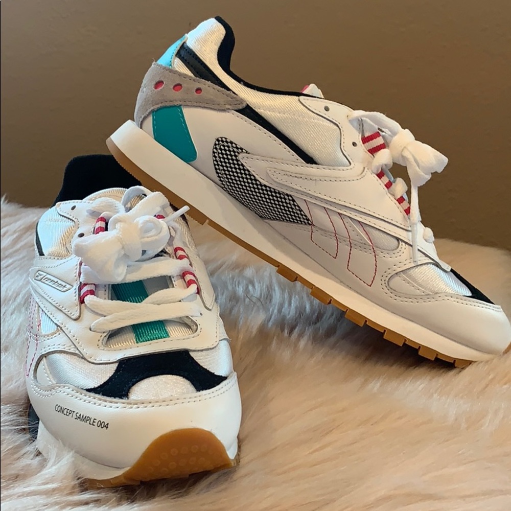 Women’s Reebok Classic Leather Altered size 7.5